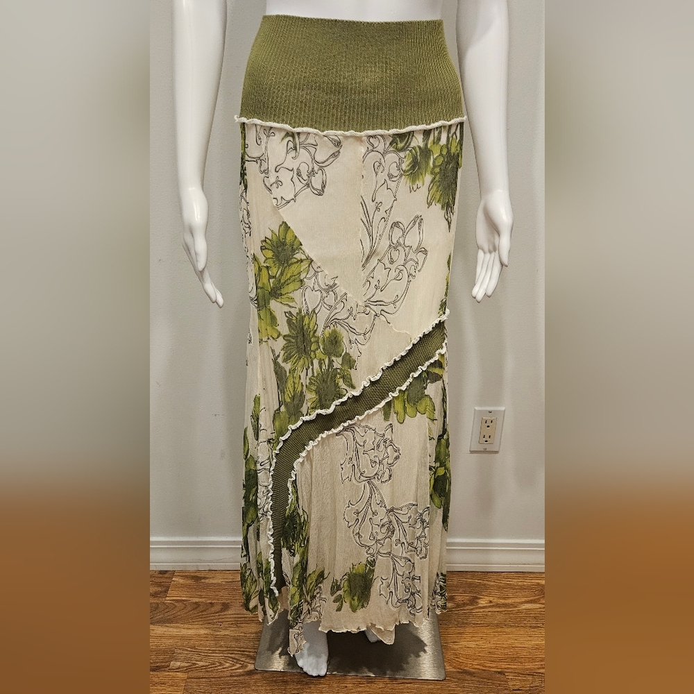 Elegant Silk Maxi Skirt With Floral Detailin